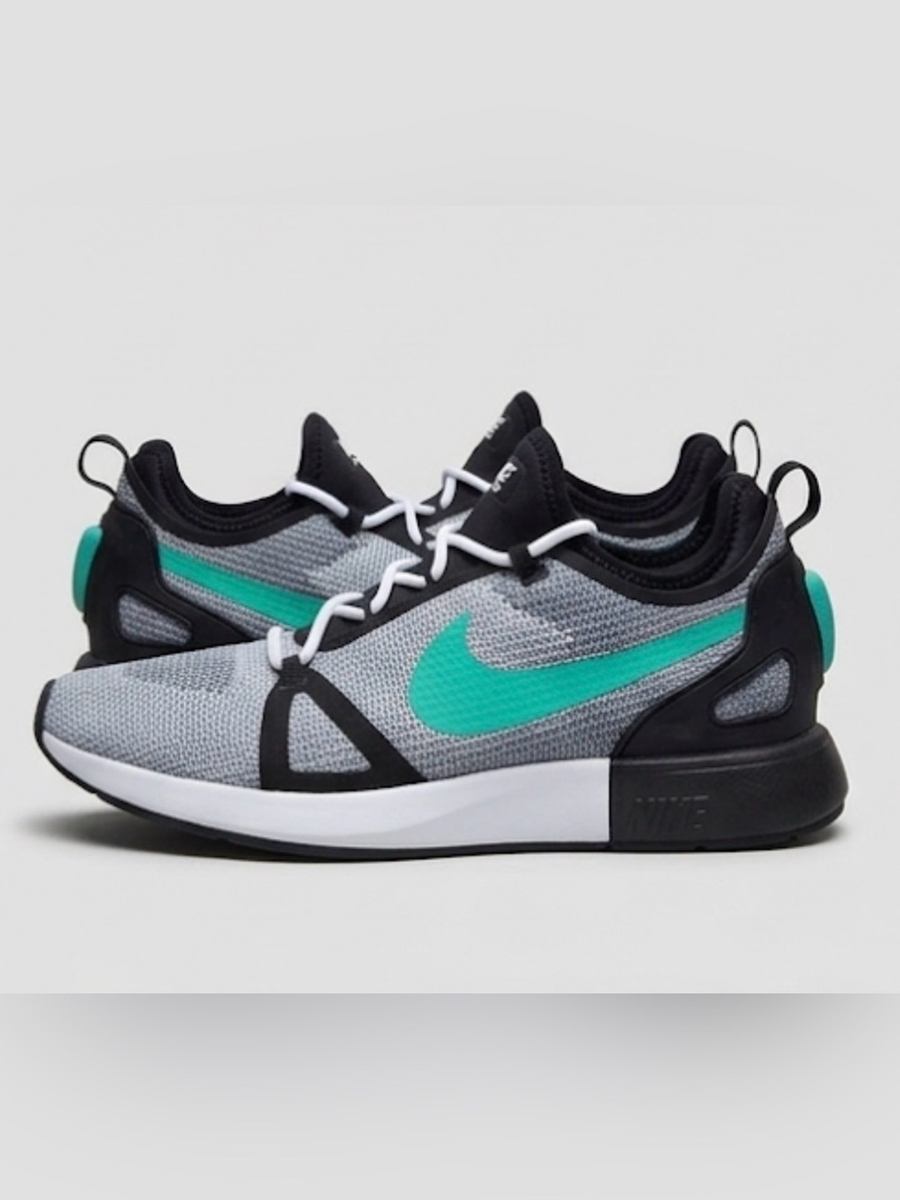 Nike Dualtone Racer Men's Size 12 Gray Black Mint Running Shoes Sneakers